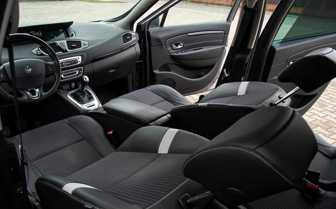 Renault Grand Scenic cena 29900 przebieg: 117000, rok produkcji 2014 z Nakło nad Notecią małe 781